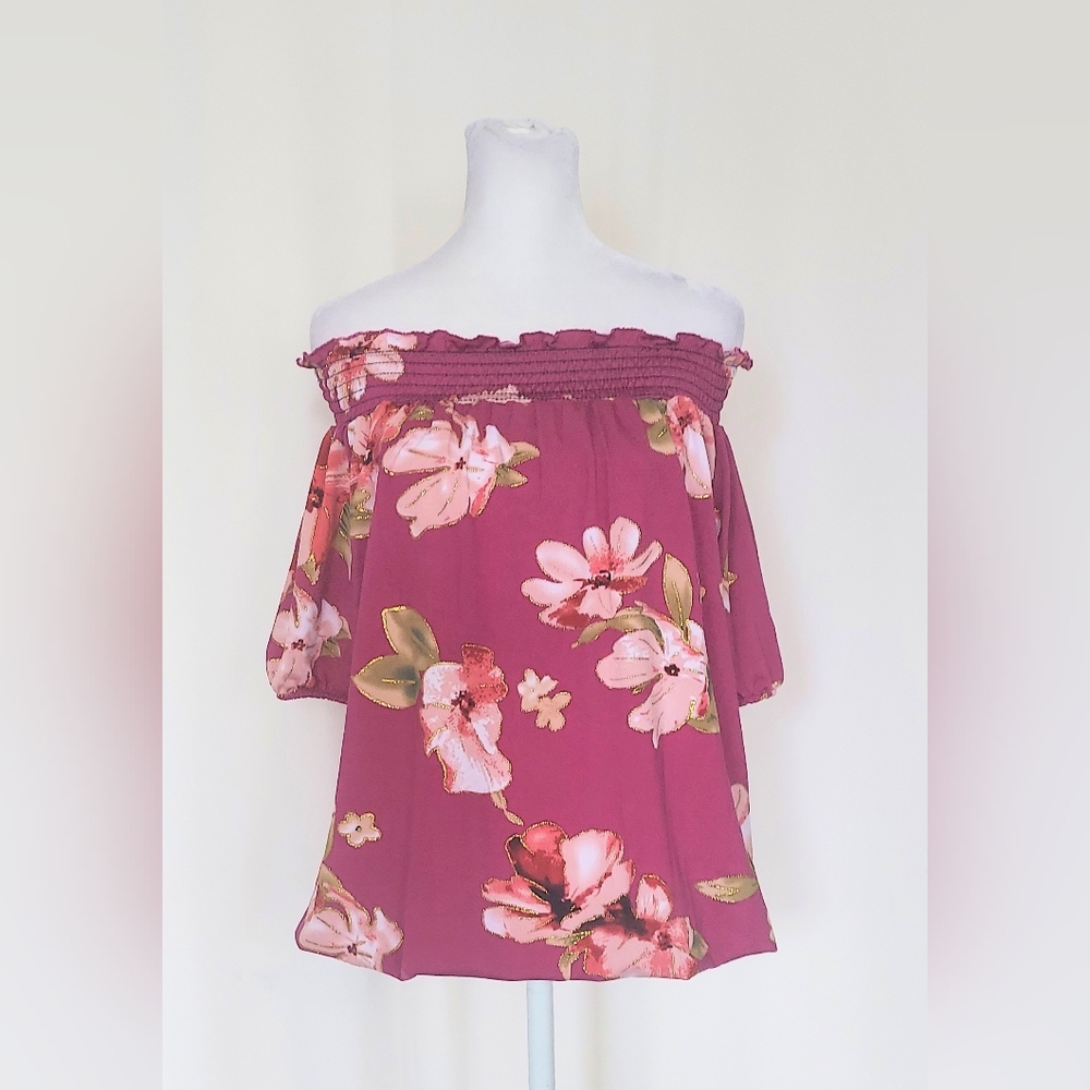 Anna Morgan Smocked Neck Off the Shoulder Blouse Womens Medium Red Floral